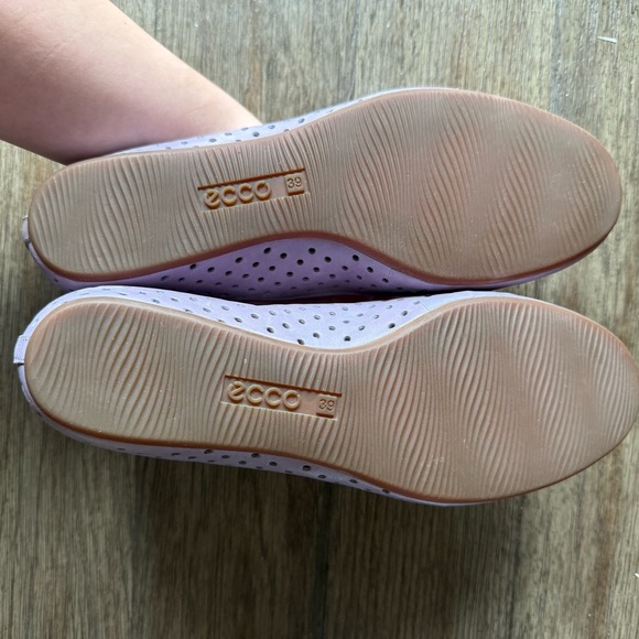 Purple Ecco flats - Picture 4 of 7